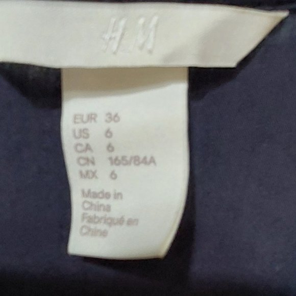 Fancy H&M Long Summer Dress Black Navy Darker Color Comfortable and Stylish Fits - Picture 7 of 9